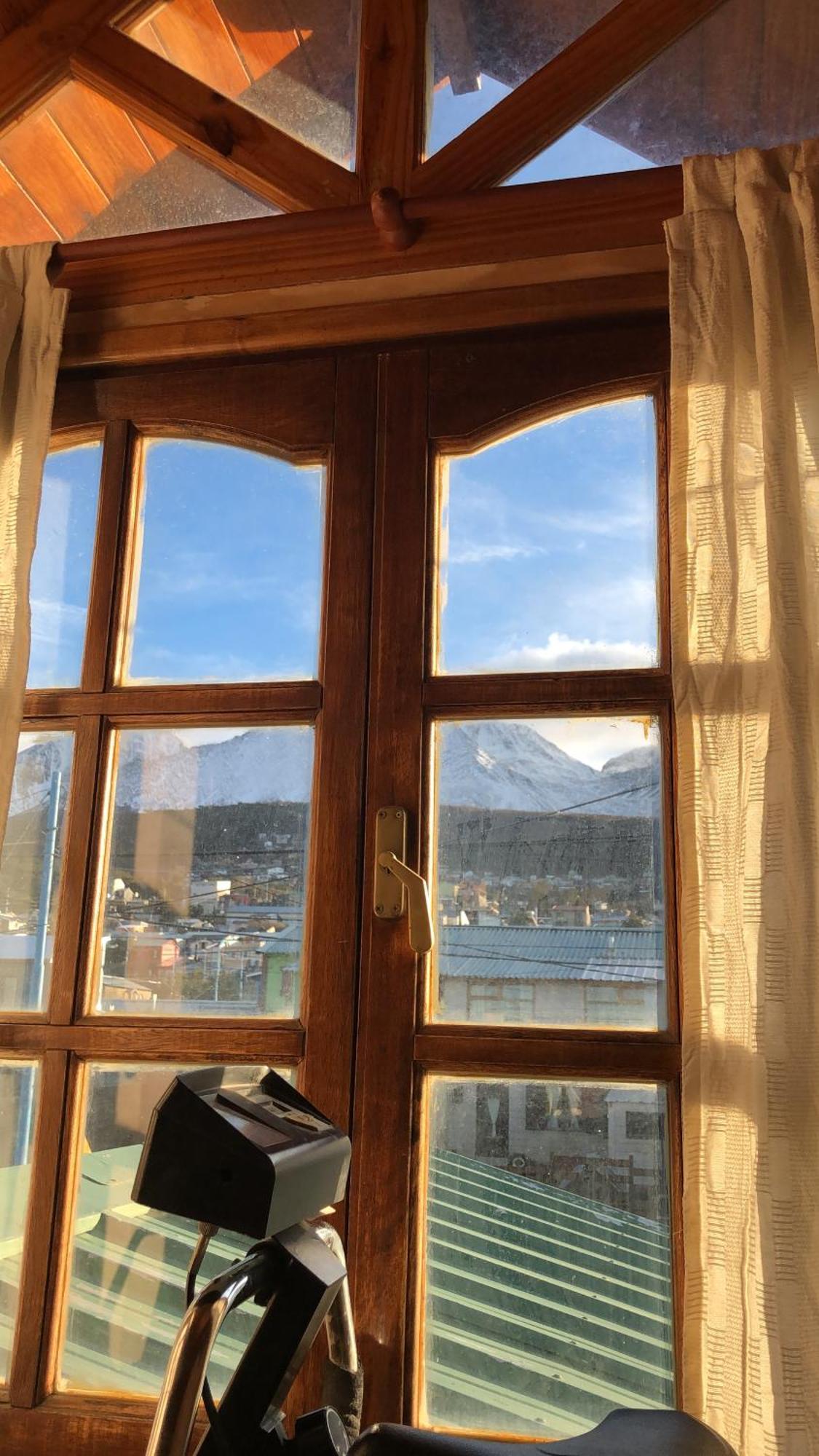 Departamentos Ahnen Apartment Ushuaia Bagian luar foto